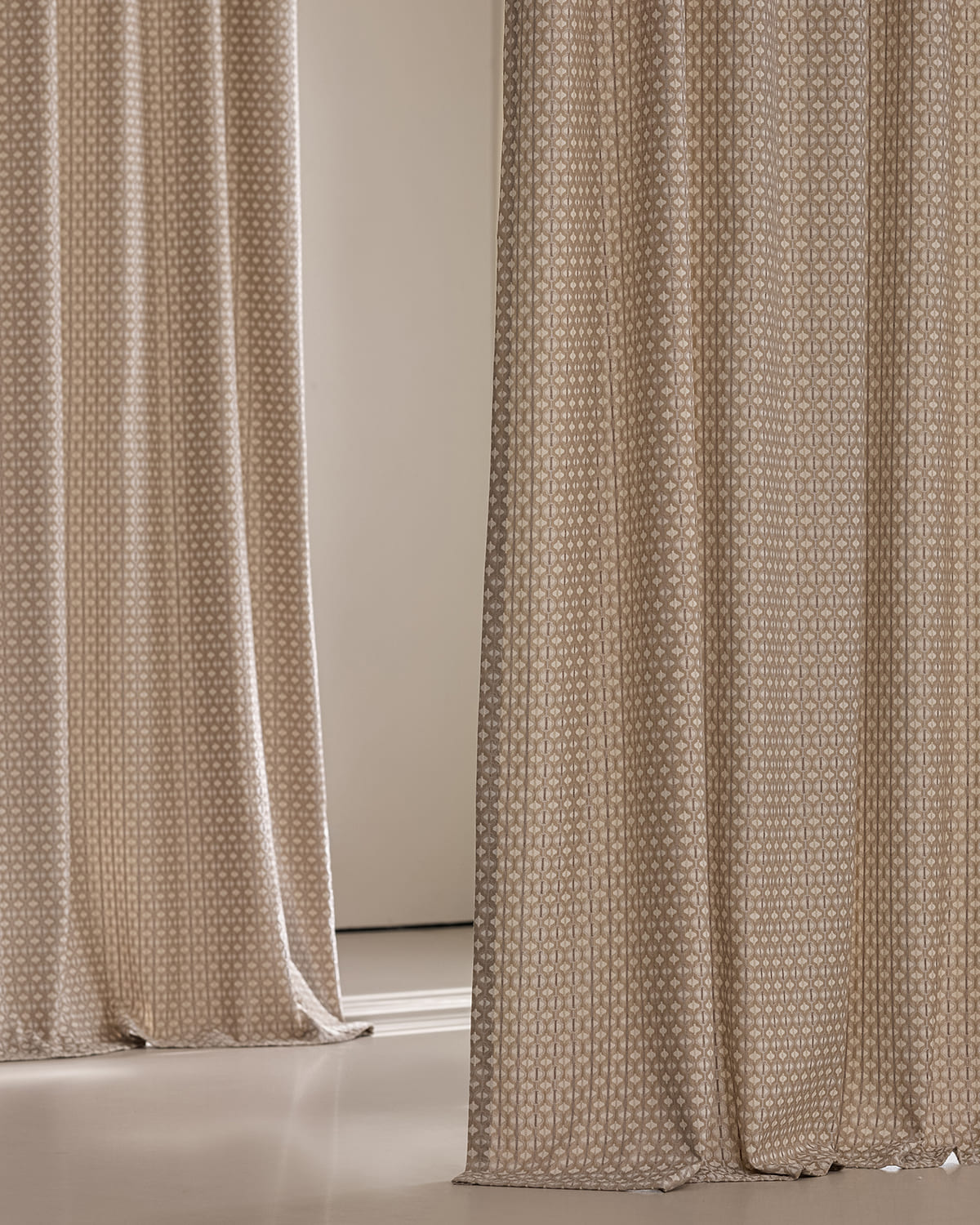 Elegant Motion with Layered Geometric Forms