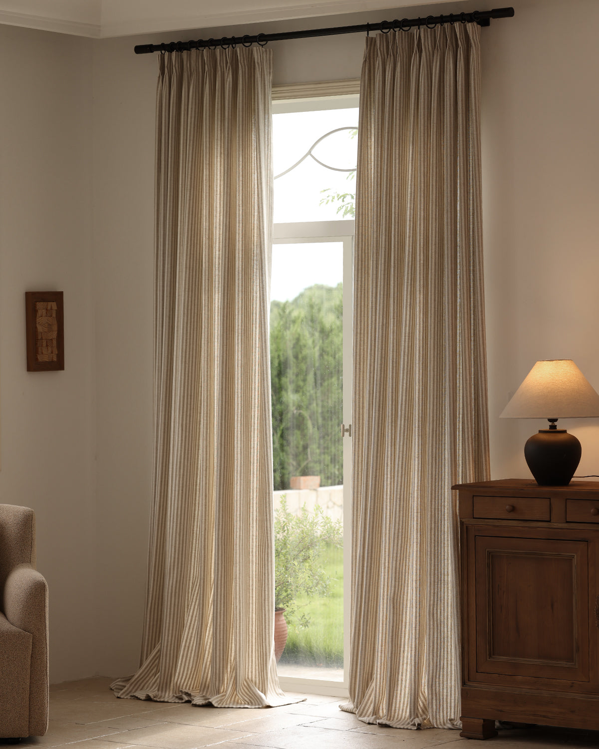Zaria Delicate Striped Pattern Pleated Drape
