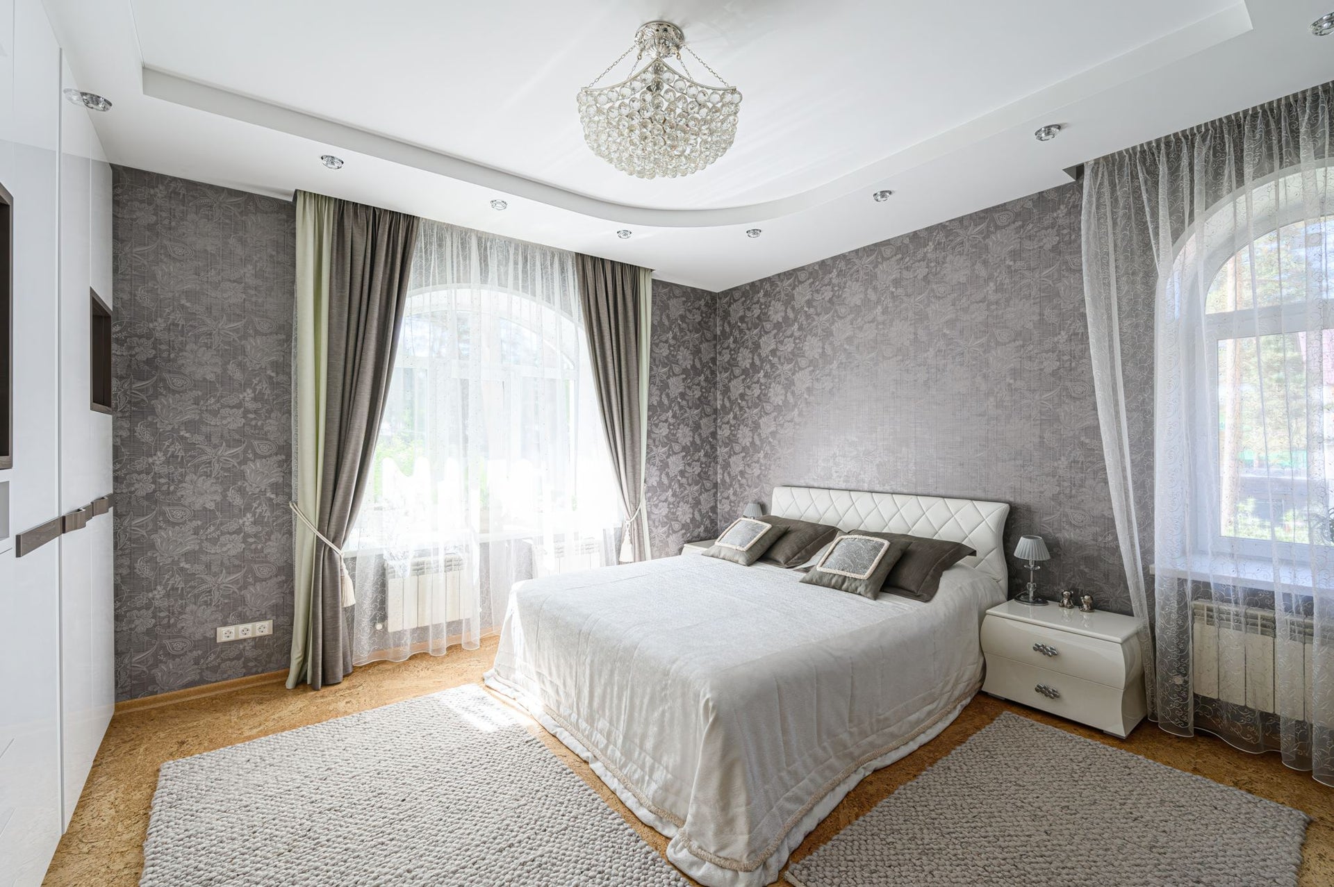 How to Dress Arched Windows: The "High & Wide" Method