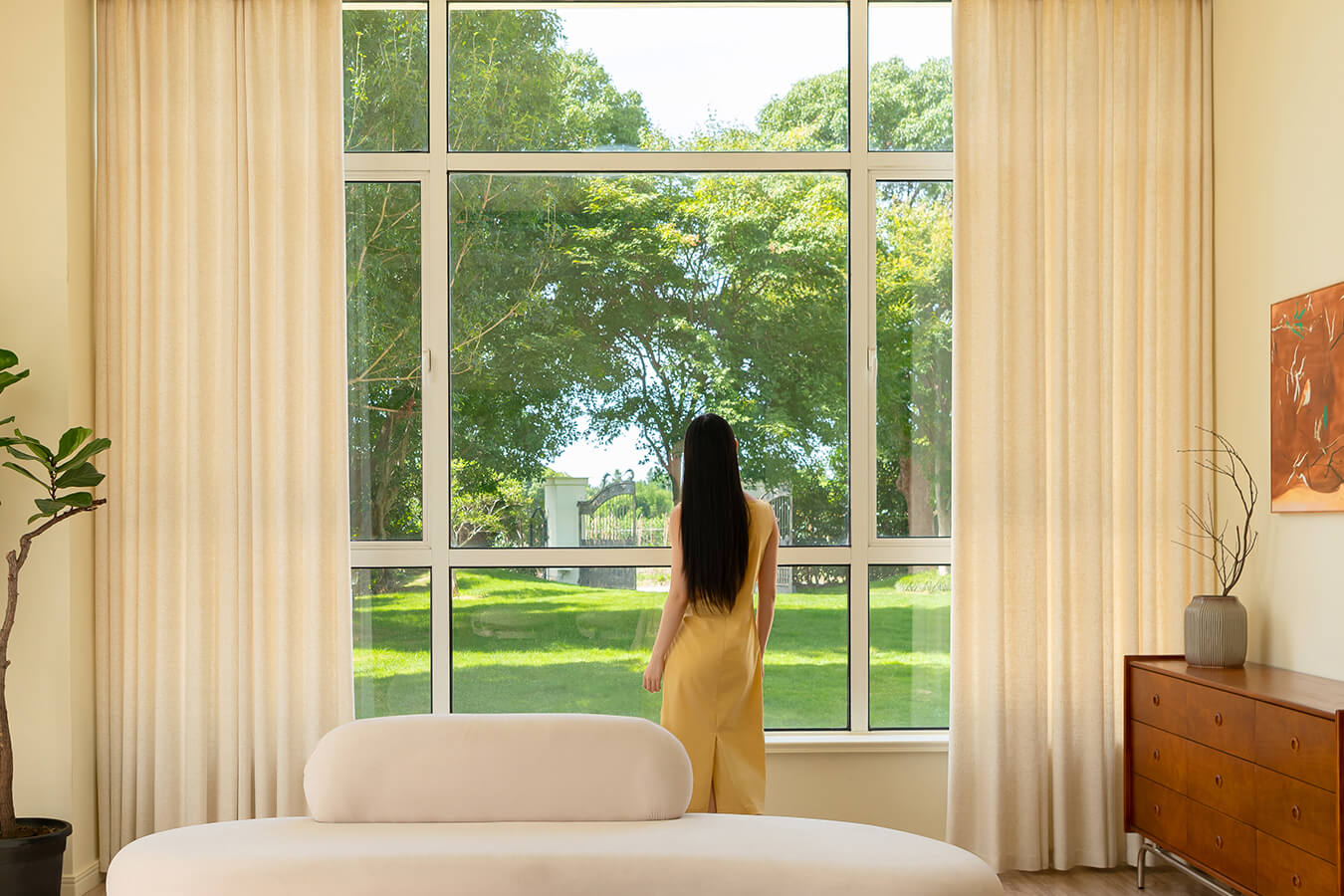 Scandinavian Curtains: How to Master the "Hygge" Look