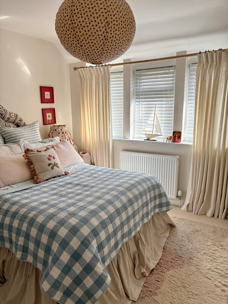 bedroom curtains