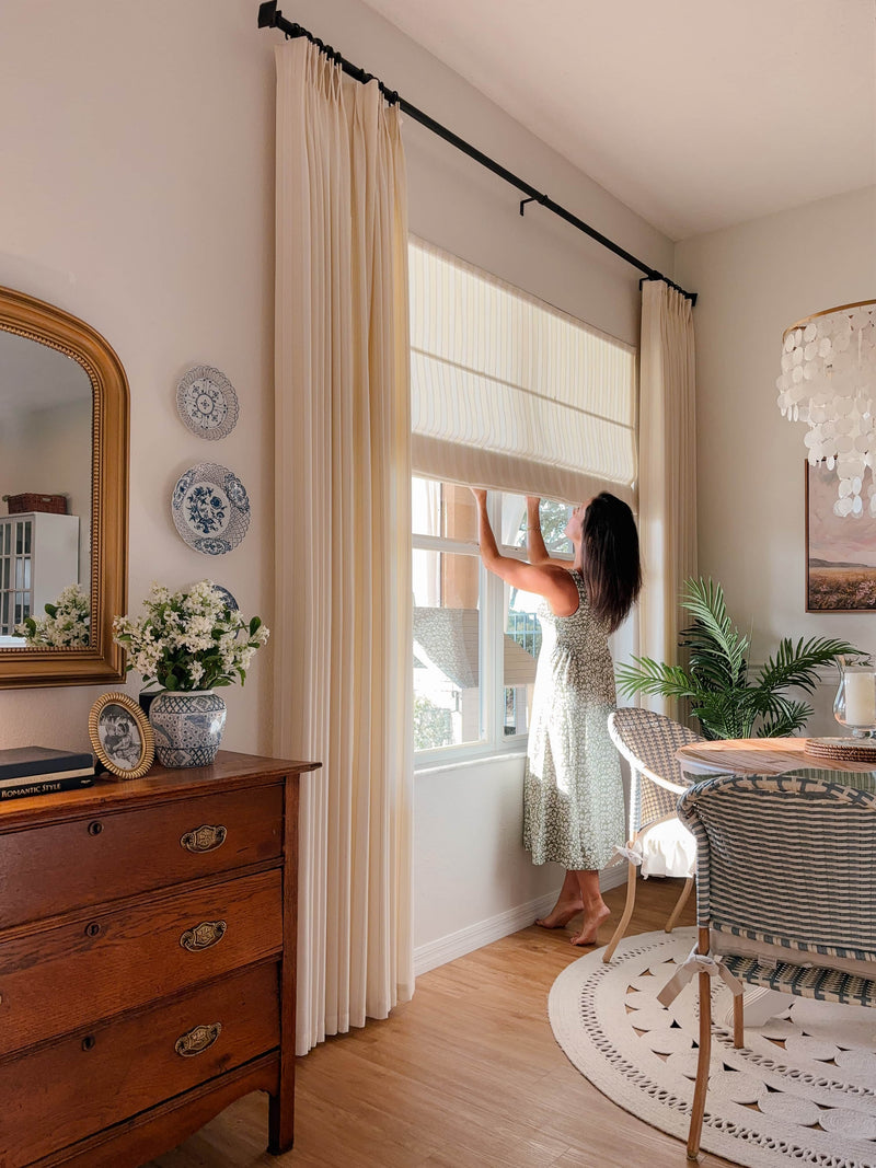 Dining room Roman shades