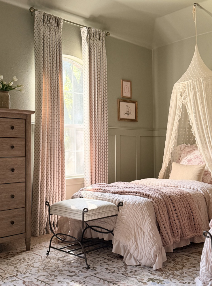 bedroom curtains