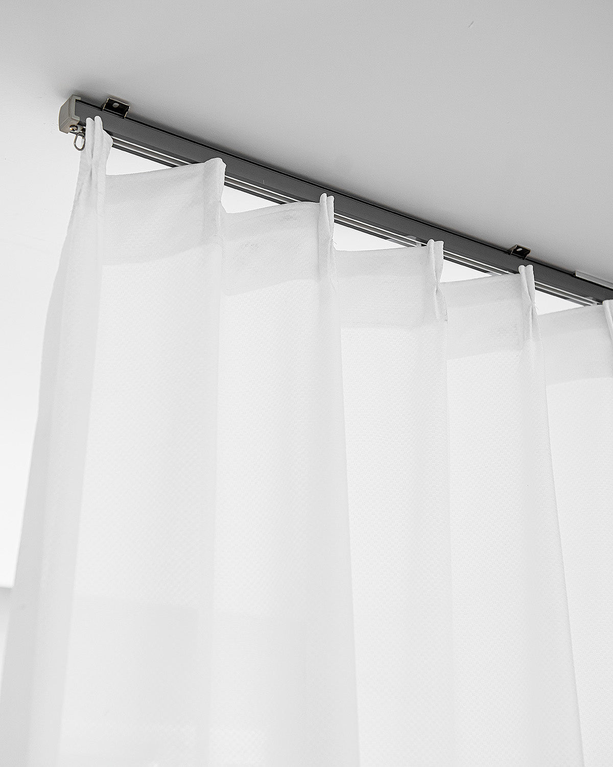 Arlo Single Wall & Ceiling Curtain Track