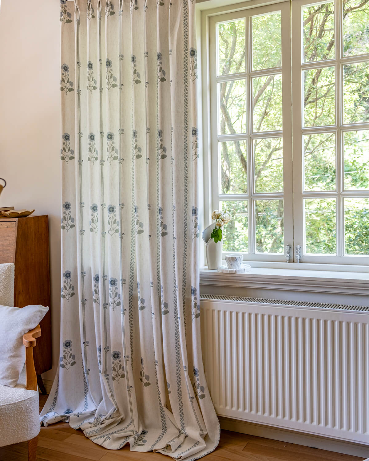 Lily Pattern Linen Pinch Pleated Curtains